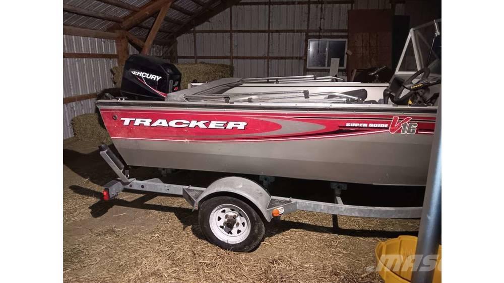 tracker 16 Foot Moteurs maritimes auxiliaires