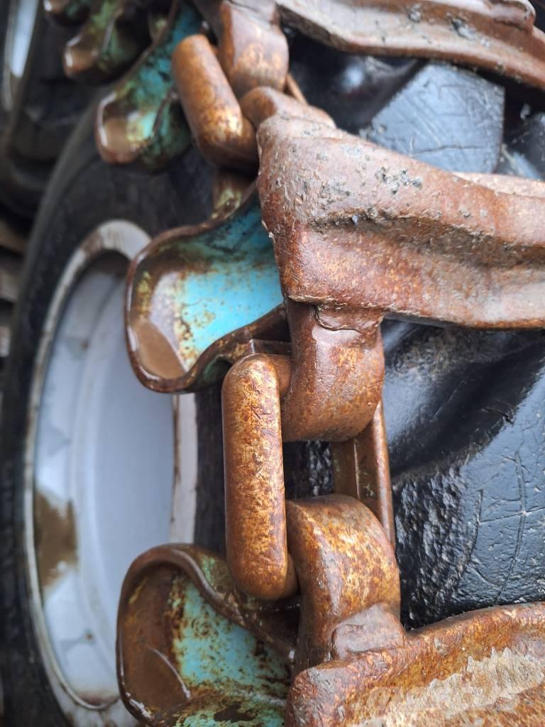 Komatsu 901 XC Abatteuse