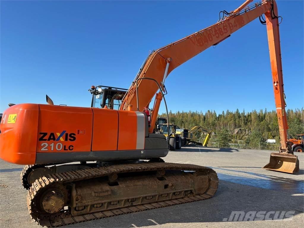 Hitachi ZX210LC-3 Pelle longue portée