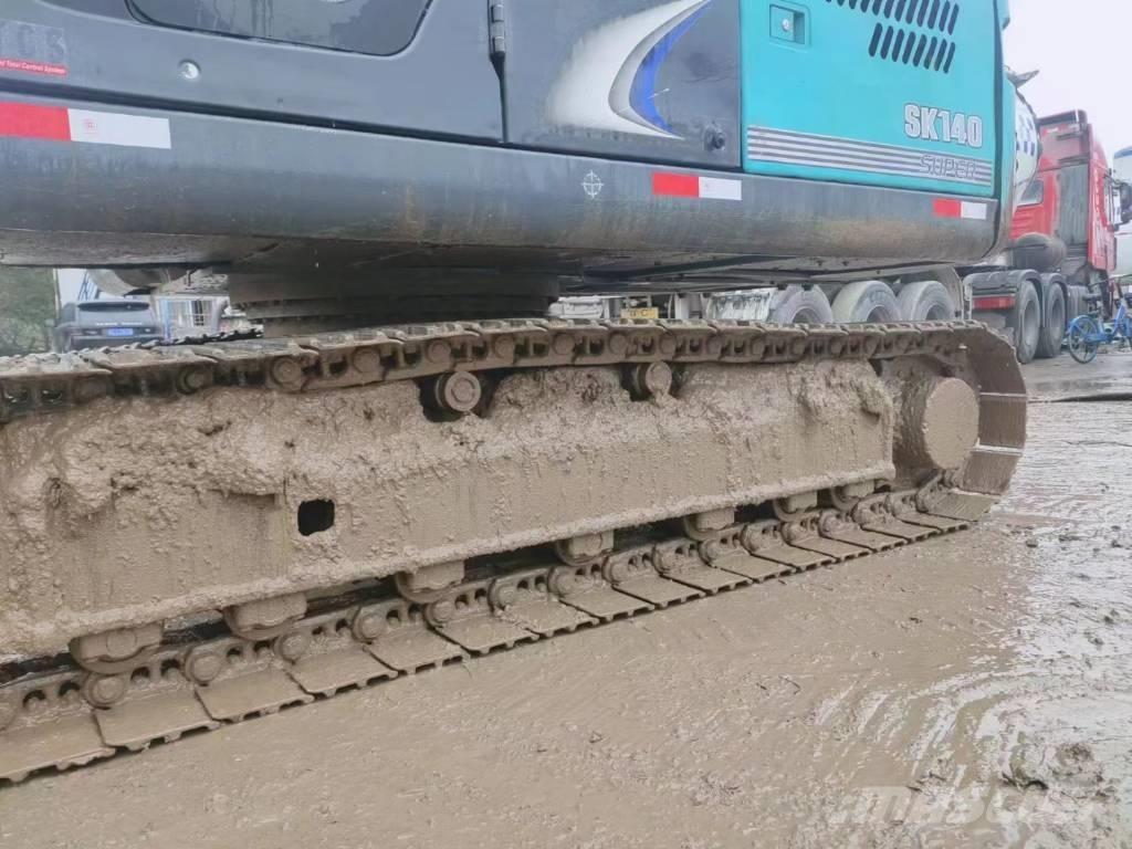 Kobelco SK 140 Pelle sur chenilles