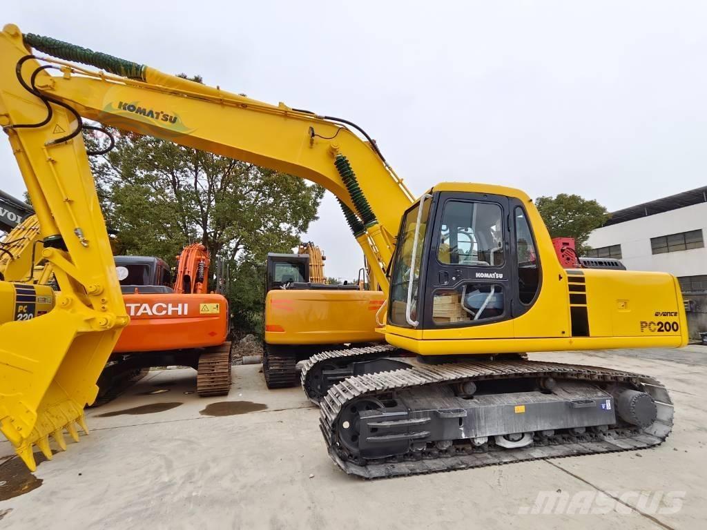 Komatsu PC 200-6 Pelle sur chenilles