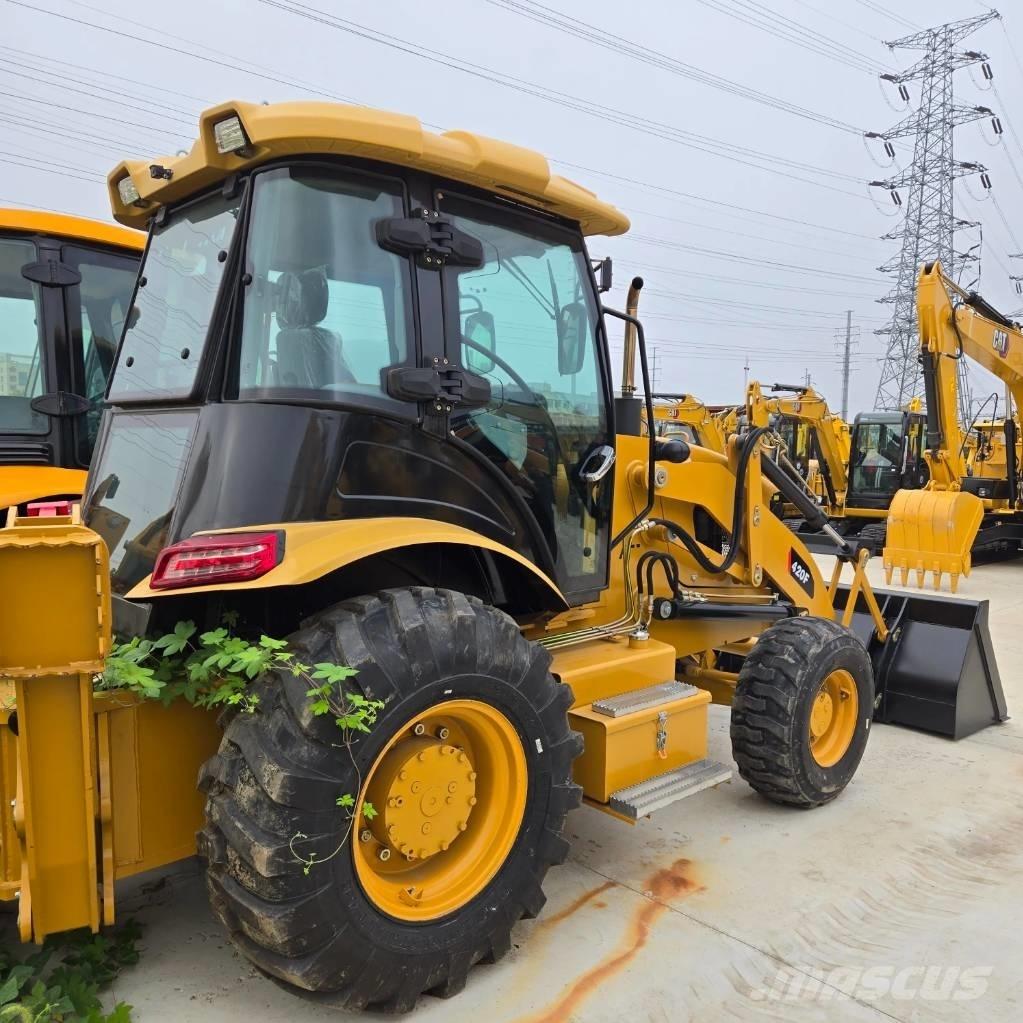 CAT 420F Tractopelle