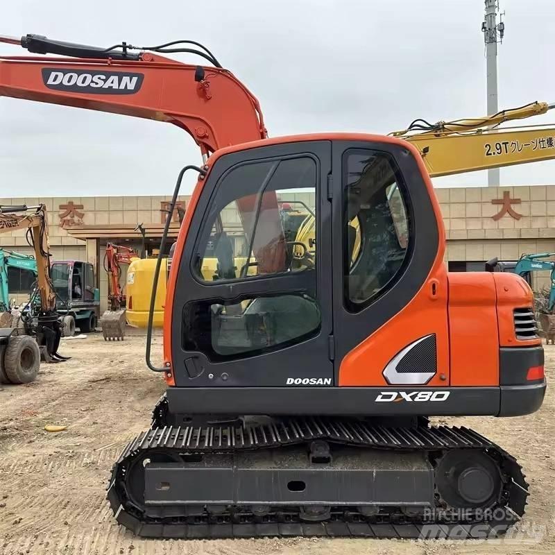 Doosan DX 80 Mini pelle 7t-12t