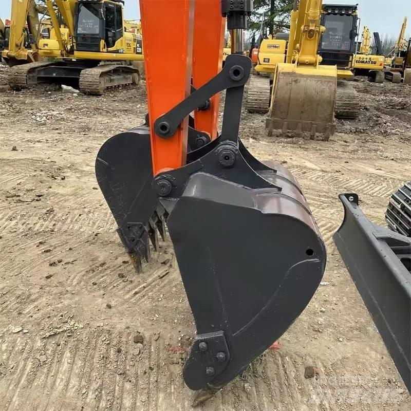 Doosan DX 80 Mini pelle 7t-12t