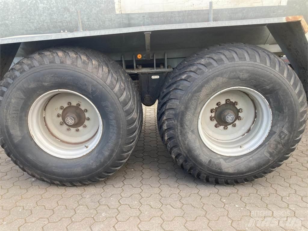 Kotte VT 14000 Epandeur de fumier