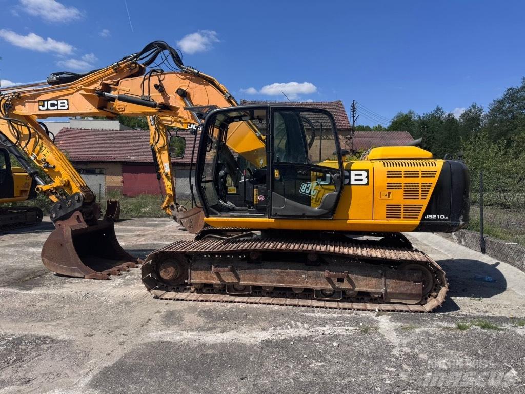 JCB JS 210 LC Pelle sur chenilles
