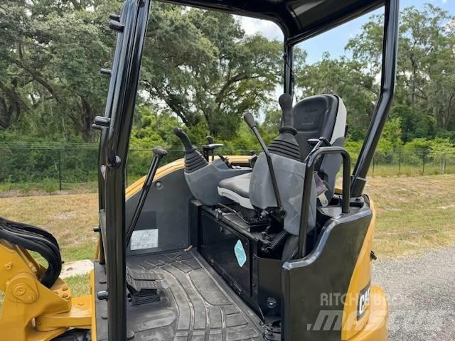 CAT 303 E CR Pelle sur chenilles