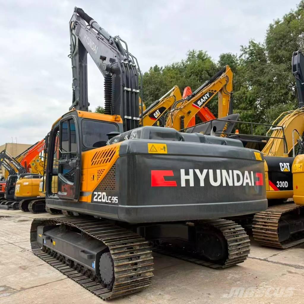 Hyundai R220LC-9S Mini pelle 7t-12t