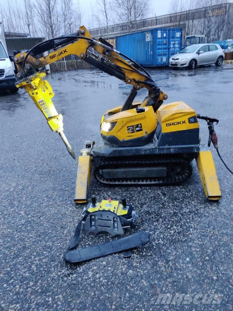 Brokk 70 Pelle de démolition