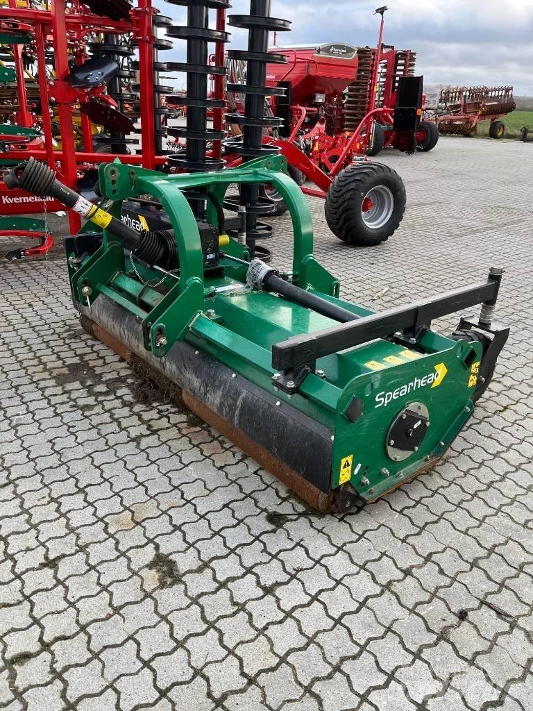 Spearhead Q 2500 HD Faucheuse