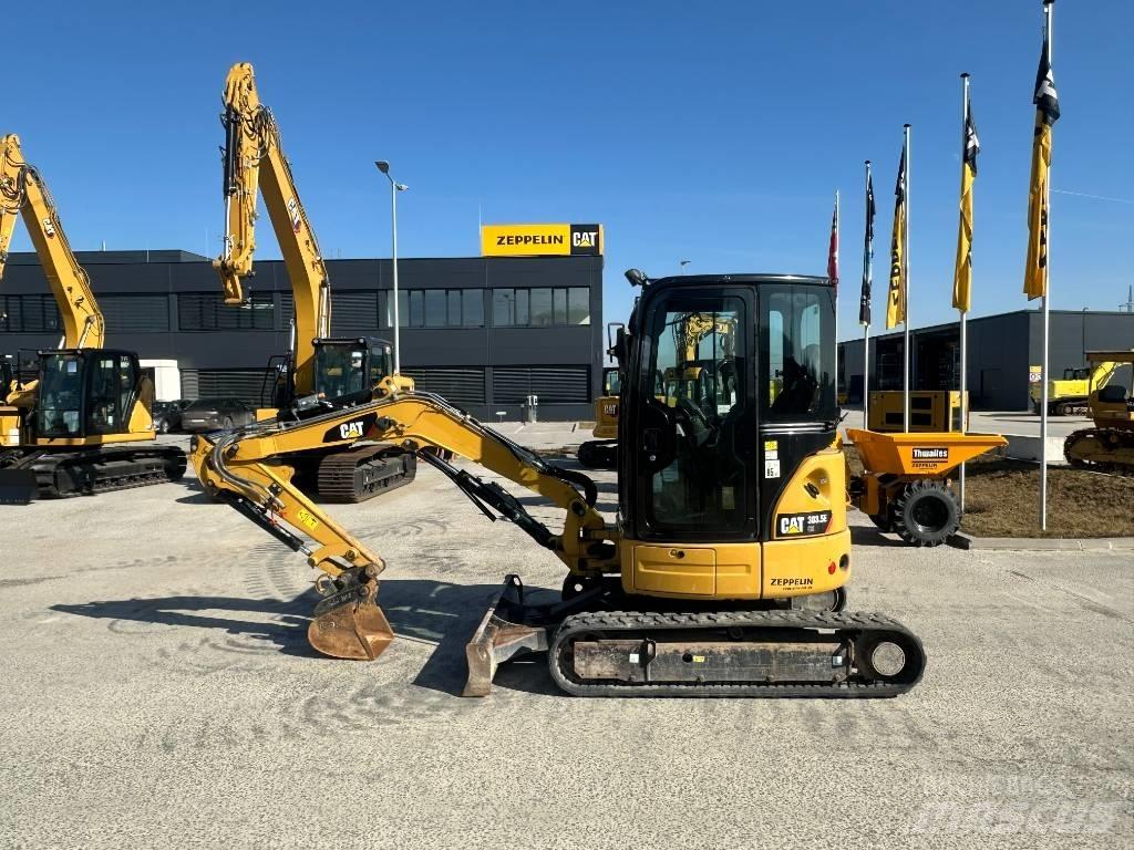 CAT 303.5 Mini pelle < 7t