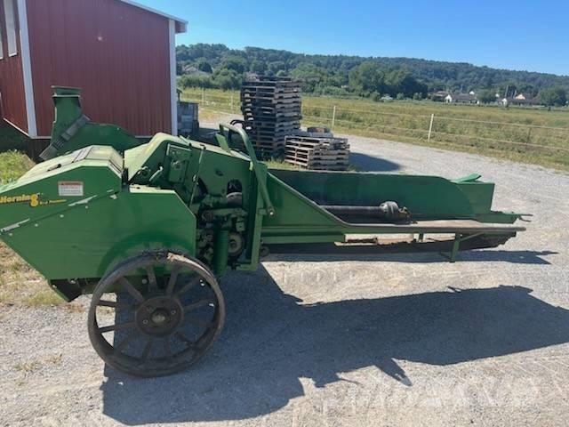 John Deere 3950 Ensileuse occasion