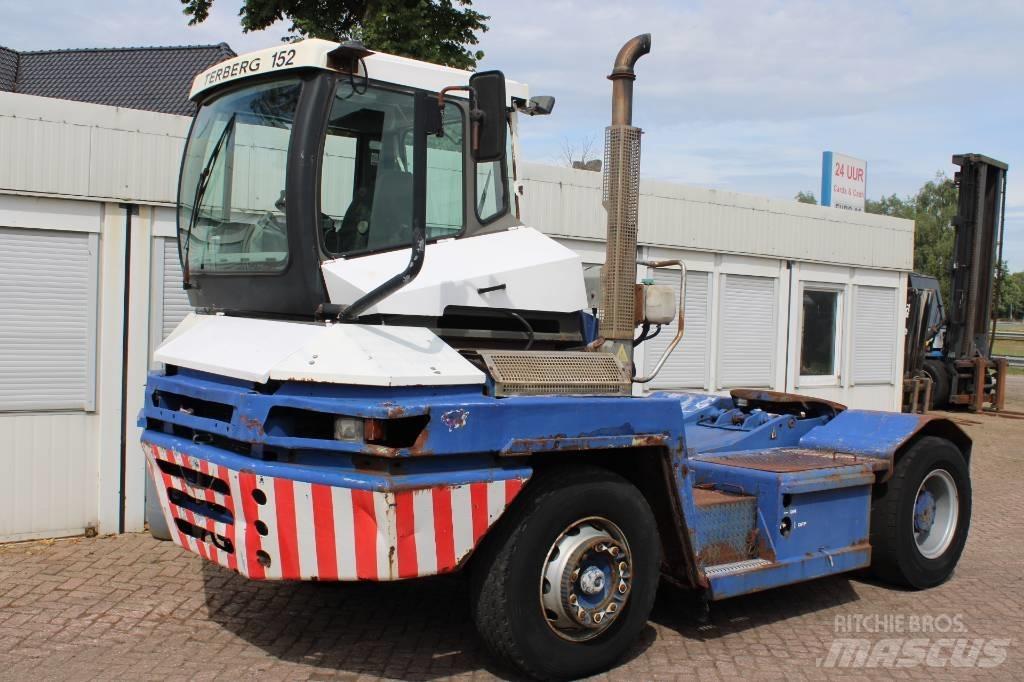 Terberg RT 222 Tracteur de manœuvre