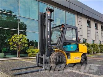 Komatsu FG40T-7 Chariots GPL