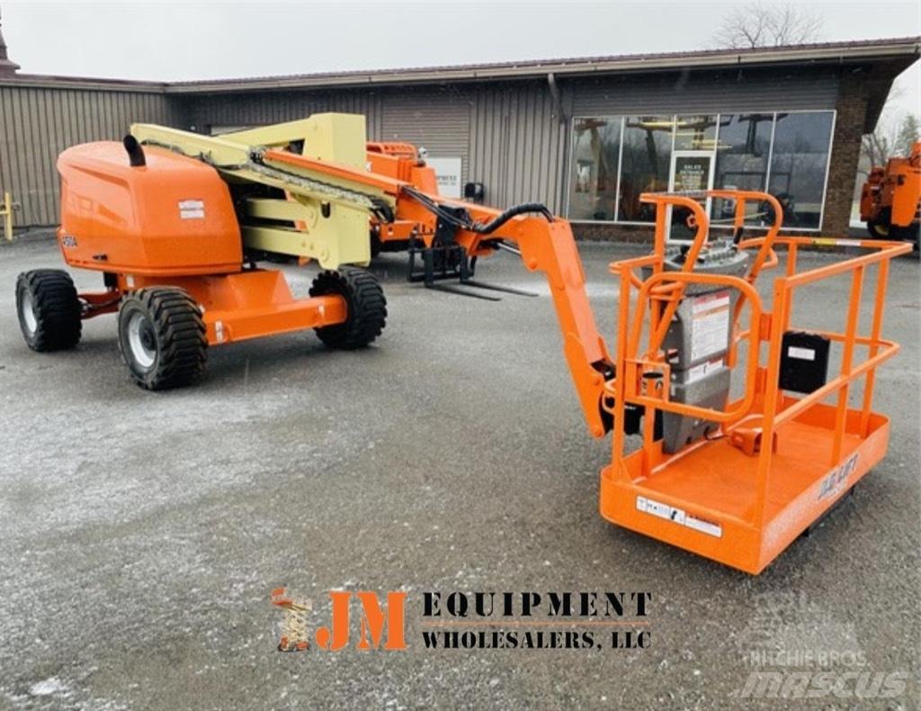 JLG 450 A Nacelles articulées
