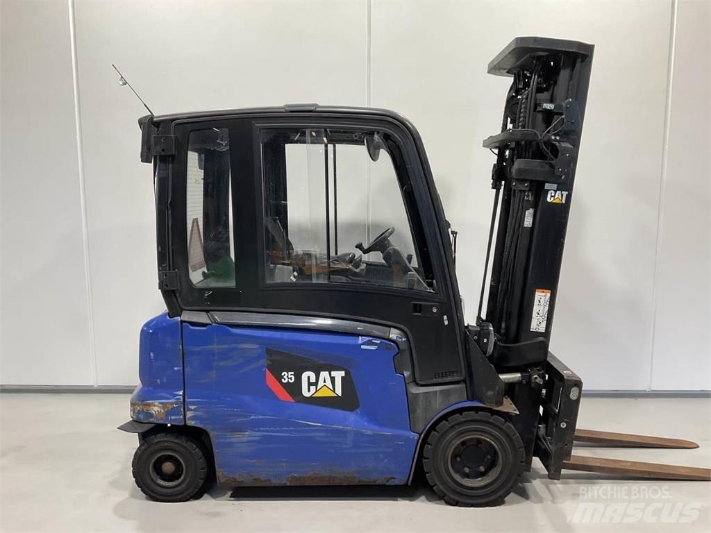 CAT EP35N Chariots élévateurs électriques