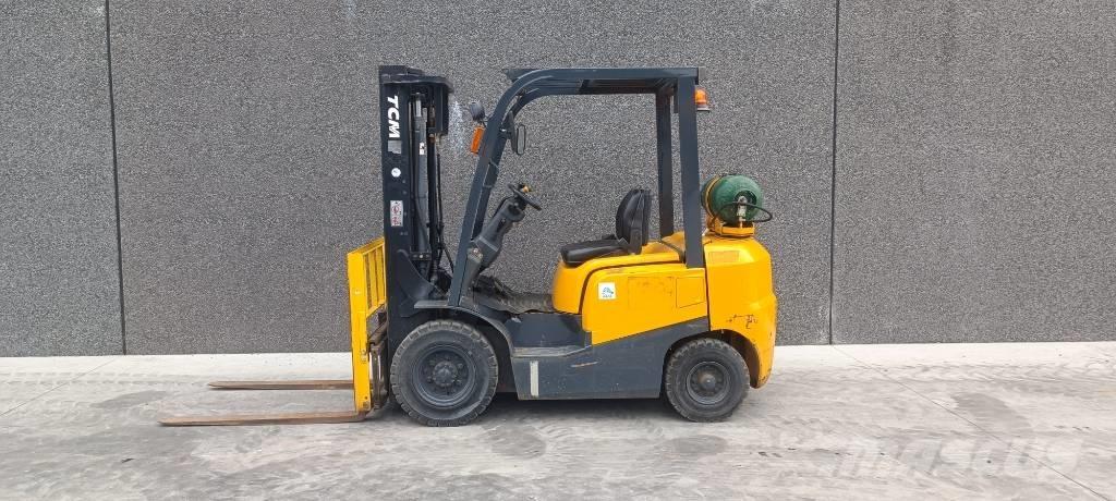TCM FHG 25 T3 Chariots GPL
