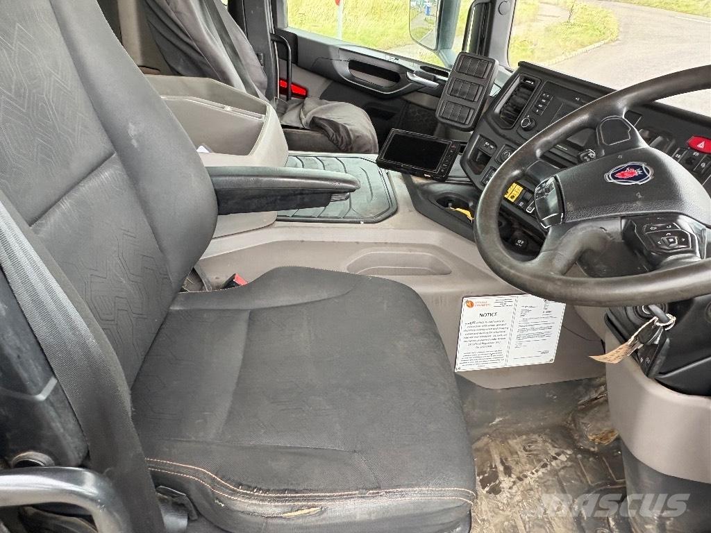 Scania XT450 Camion benne