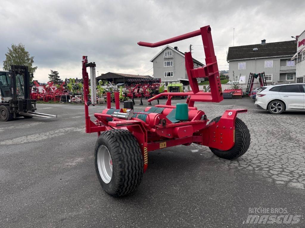 Kverneland 7740 C Enrubanneuse