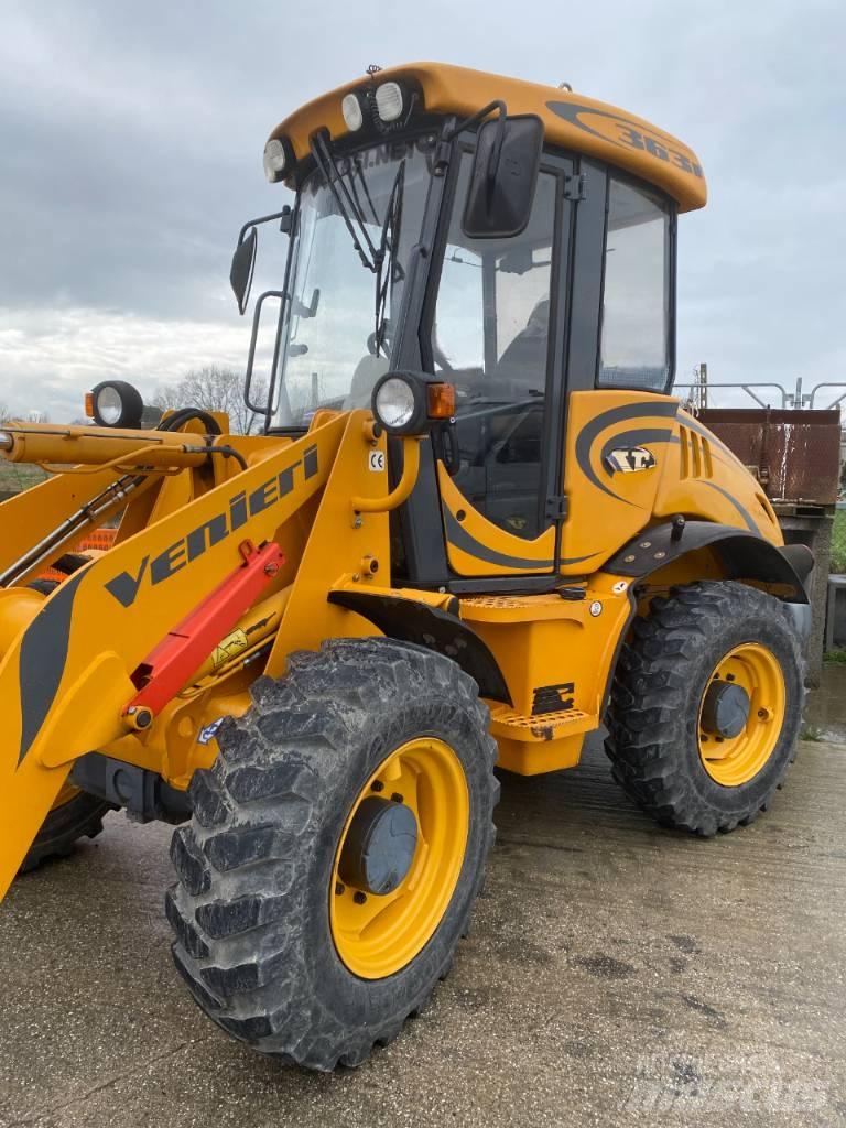 Venieri VF363F/3 Chargeuse sur pneus