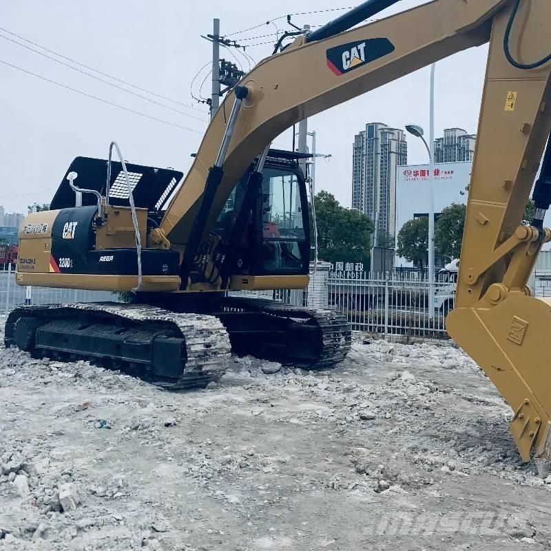 CAT 320 D Pelle sur chenilles