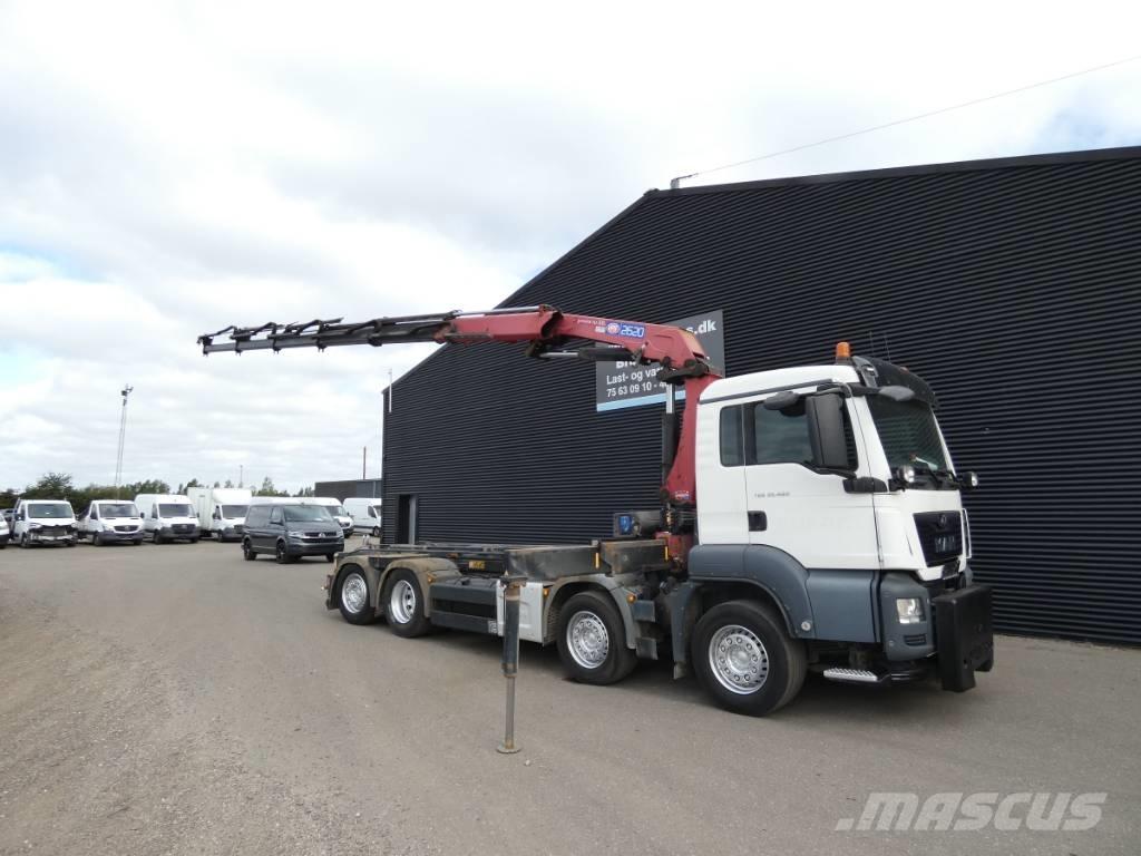 MAN TGS 35.460 Camion plateau ridelle avec grue