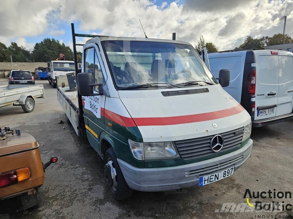 Mercedes-Benz 408 Utilitaire benne