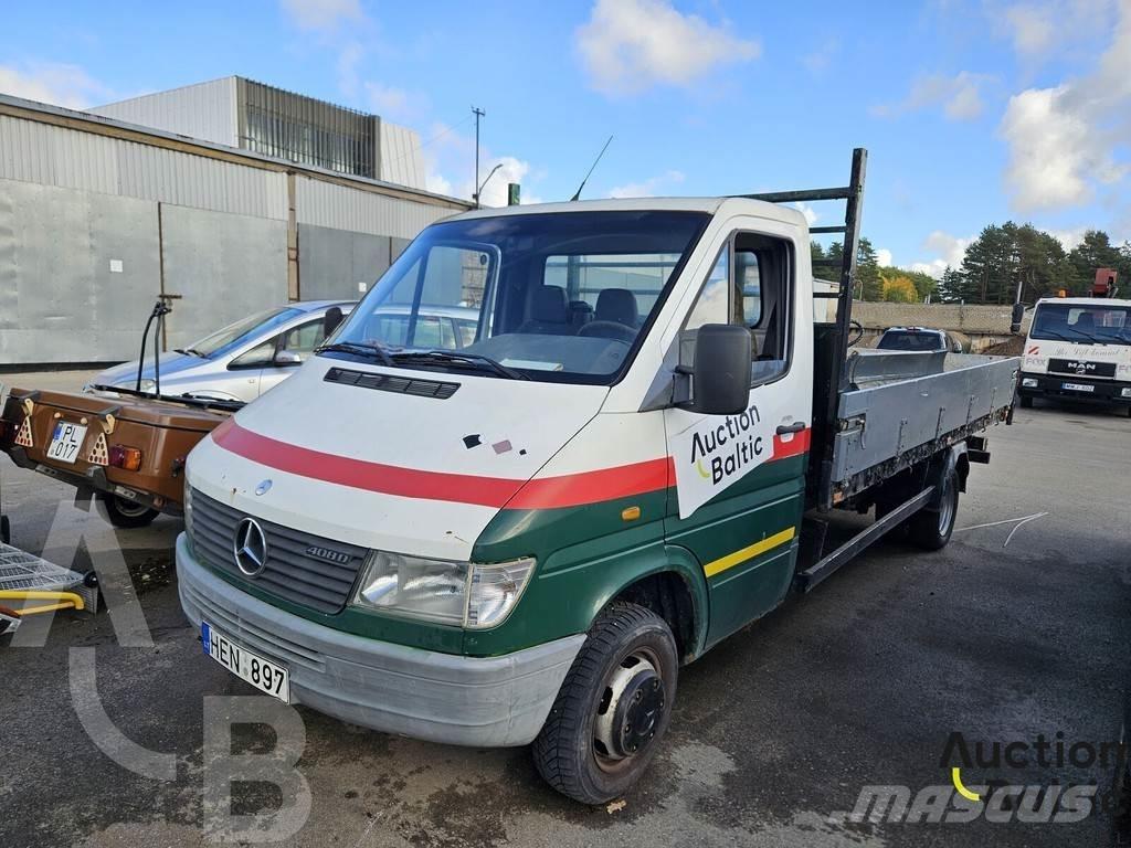 Mercedes-Benz 408 Utilitaire benne