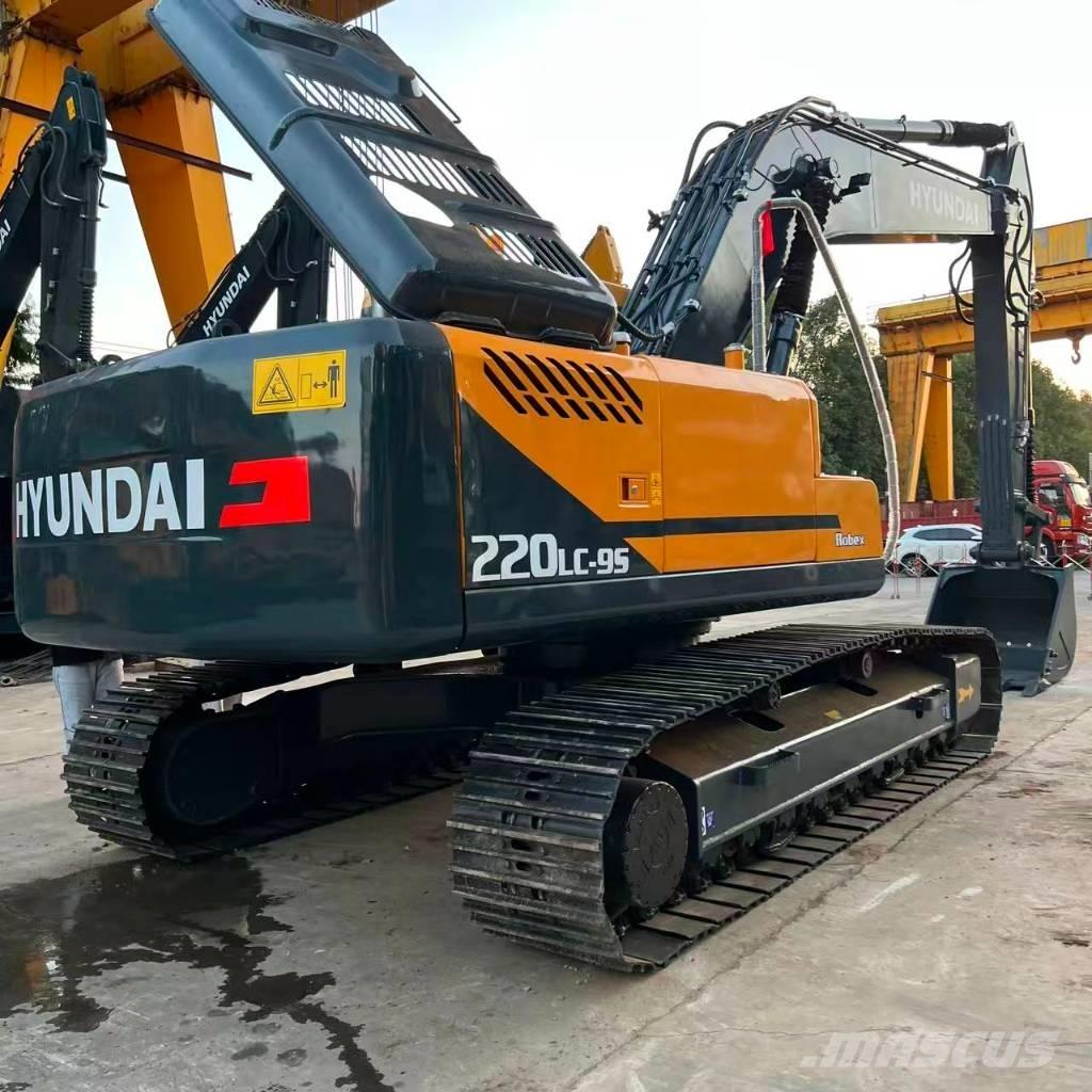 Hyundai R220LC-9S Mini pelle 7t-12t
