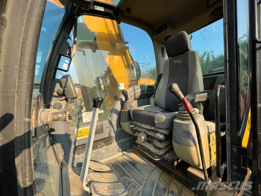 JCB JS 190 N LC Pelle sur chenilles