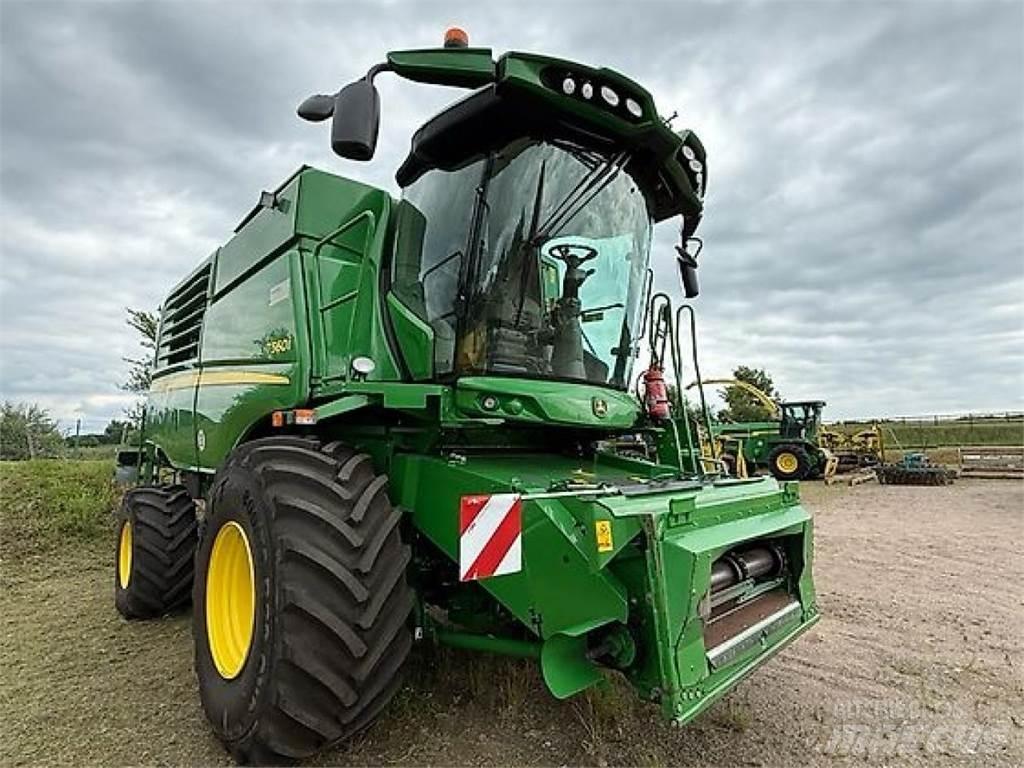John Deere T560i Moissonneuse batteuse