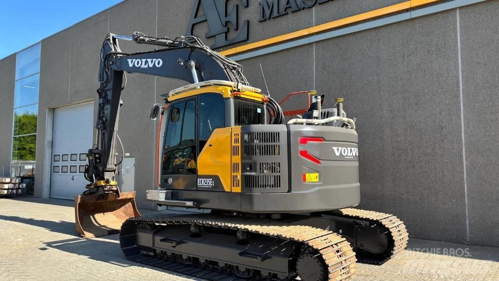 Volvo ECR 235 E Pelle sur chenilles