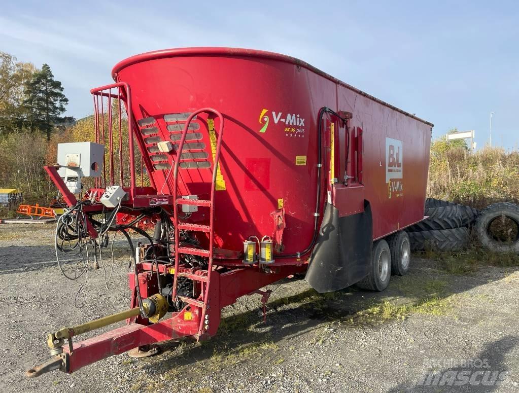 BvL V-Mix 36 3s Autres matériels de fenaison