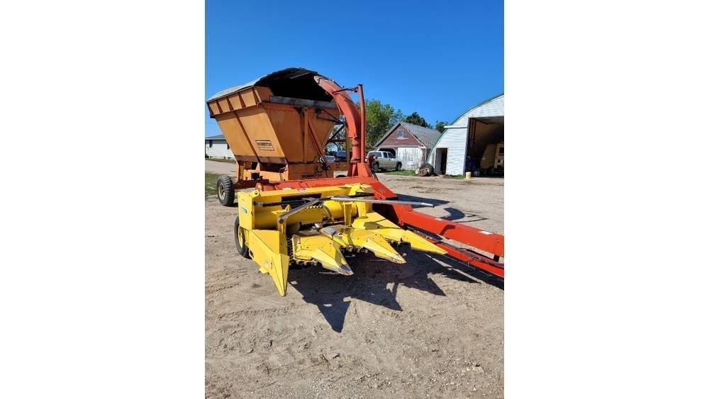 New Holland FP230 Ensileuse occasion