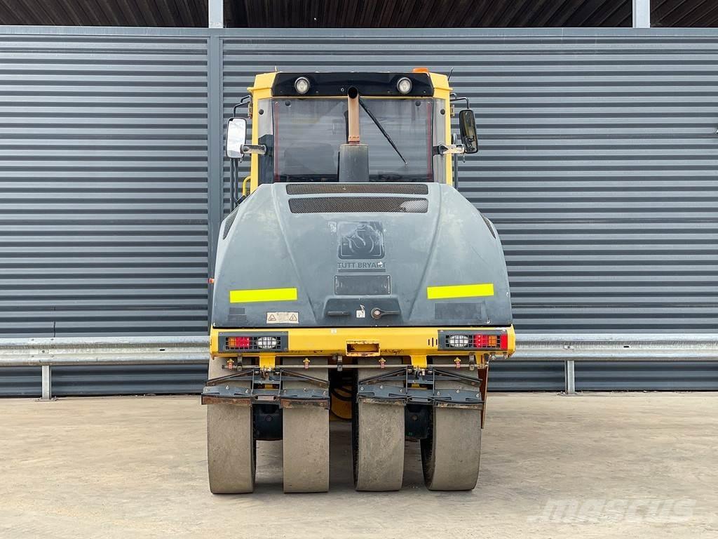 Bomag BW 25 RH Rouleaux à pneumatiques