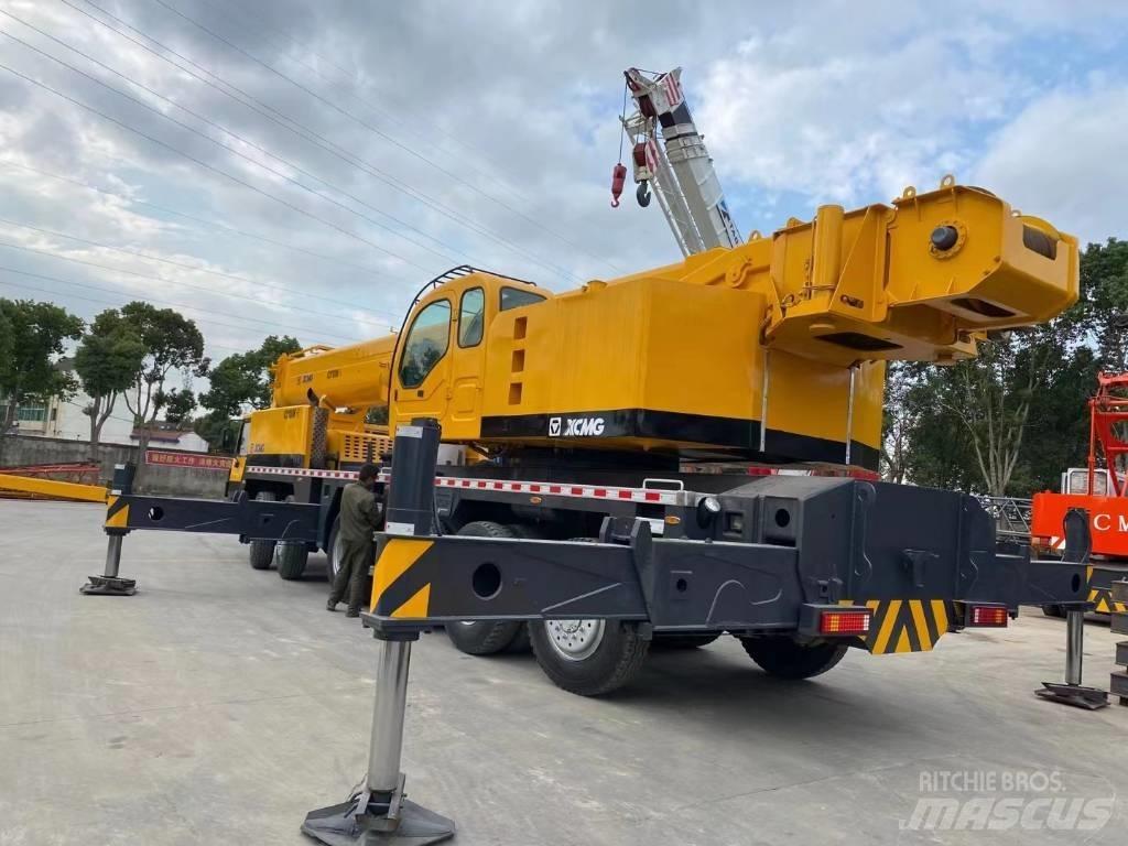 XCMG QY100K Grues tout terrain