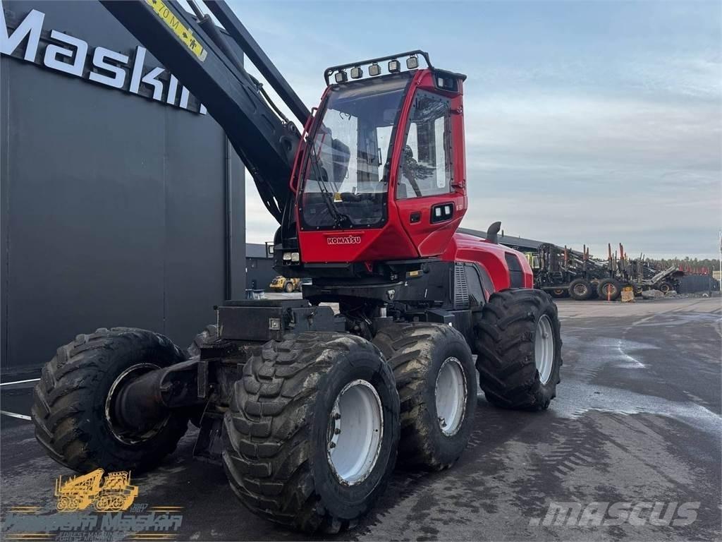Komatsu 911 Abatteuse