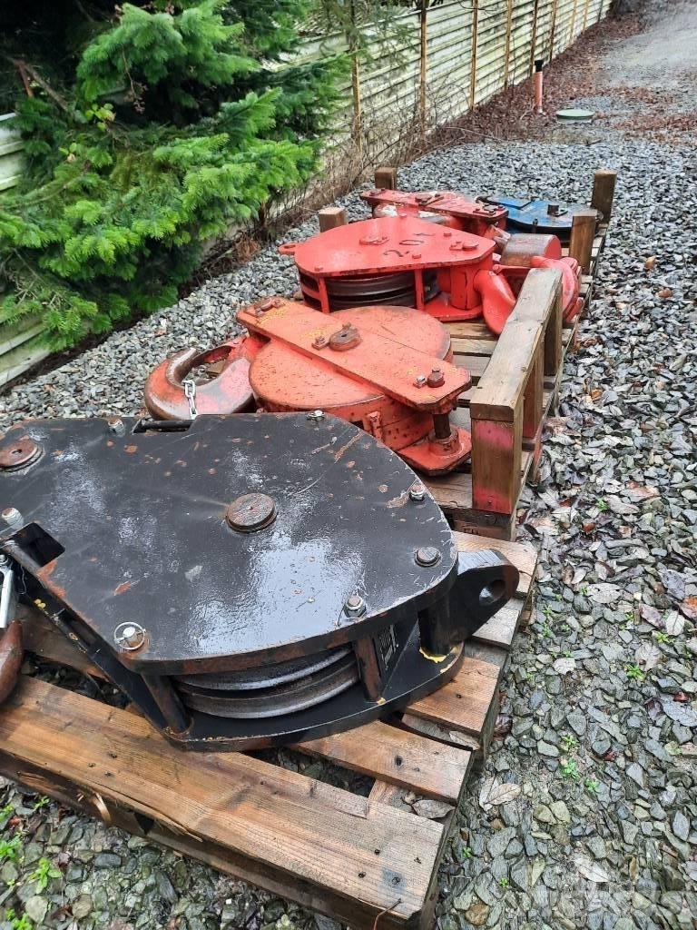 Liebherr Seilflasche Grue sur chenilles