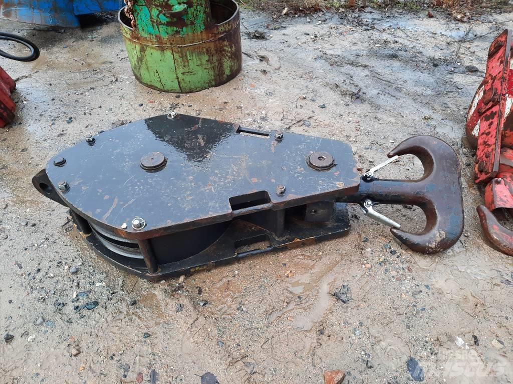 Liebherr Seilflasche Grue sur chenilles
