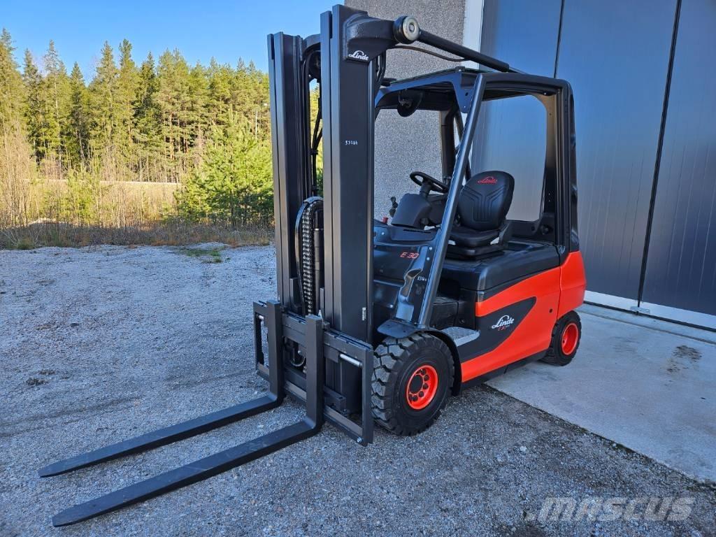 Linde E30-01 Chariots élévateurs électriques