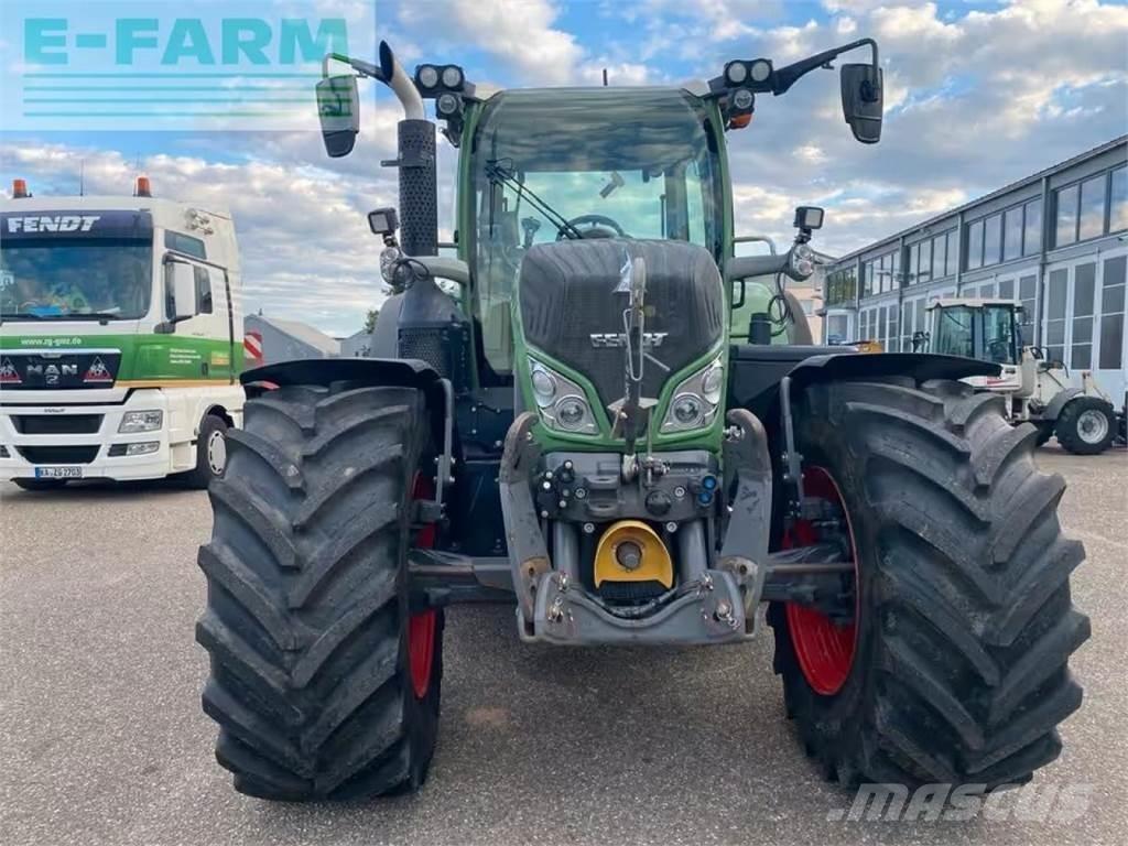 Fendt Vario 718 Tracteur