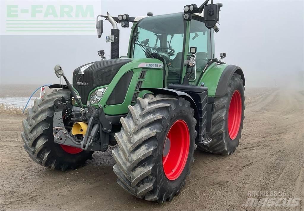 Fendt Vario 718 Tracteur