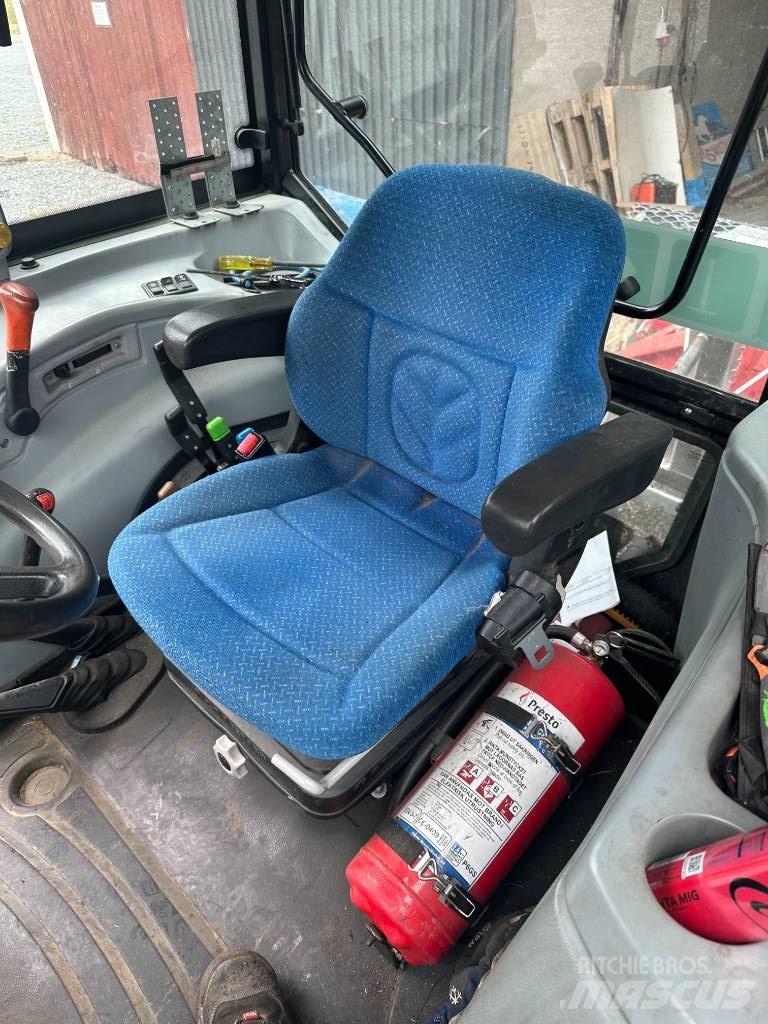 New Holland T 5040 Tracteur