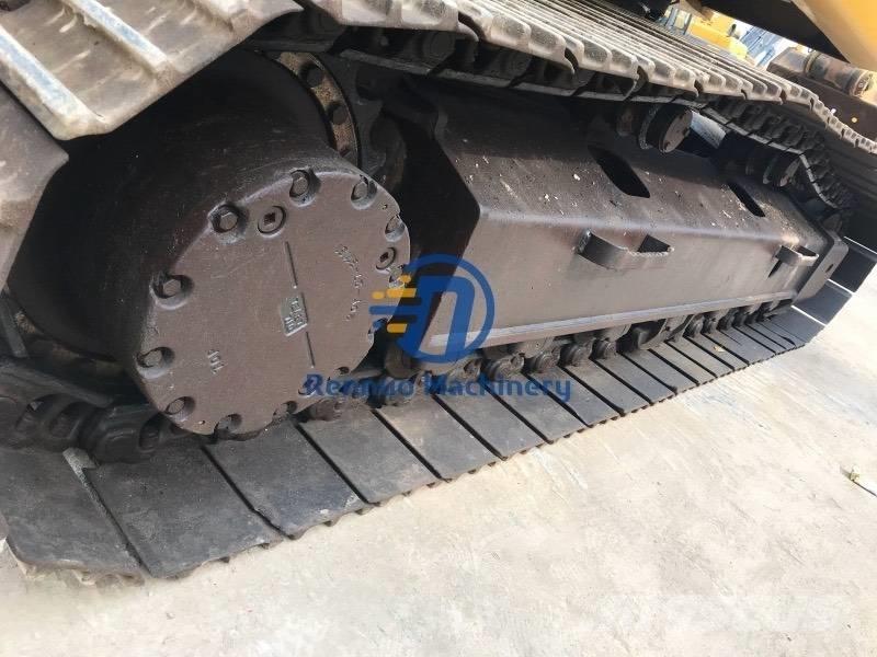 Komatsu PC200-7 Pelle sur chenilles