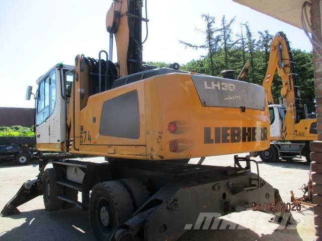 Liebherr LH 30 M Pelle à déchets