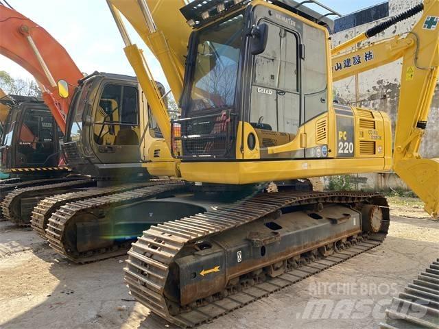 Komatsu PC 220-8 Pelle sur chenilles