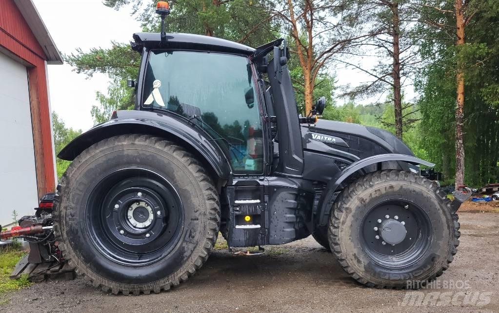 Valtra T 235 D Tracteur