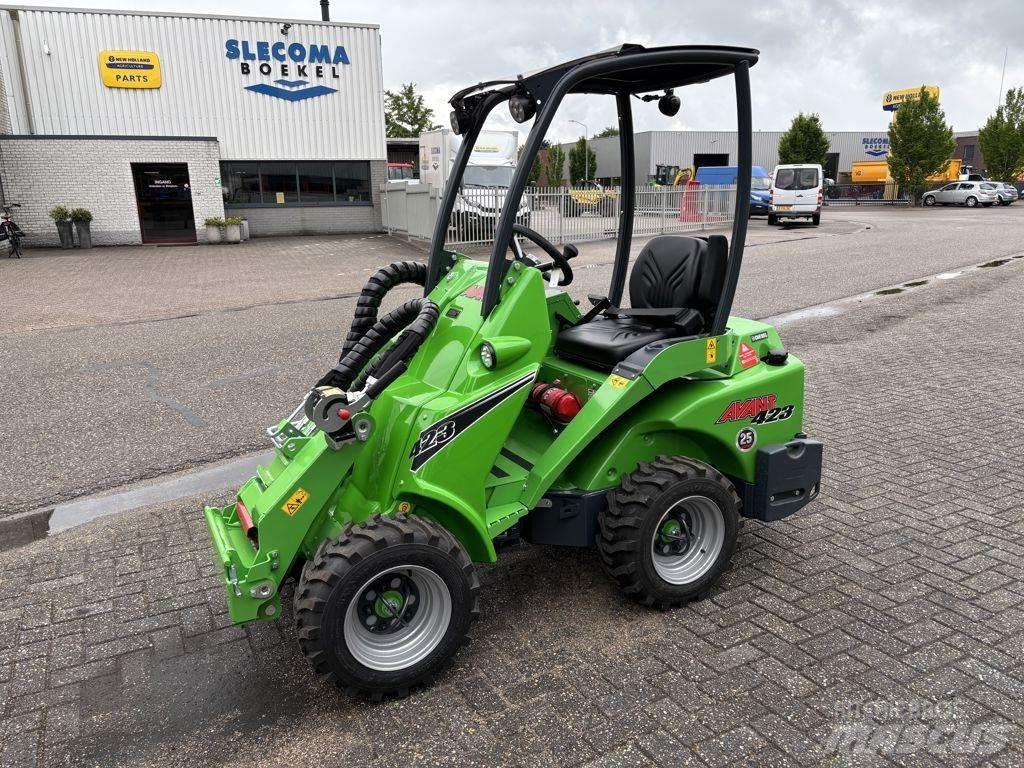 Avant 423 TDL Chargeuse sur pneus