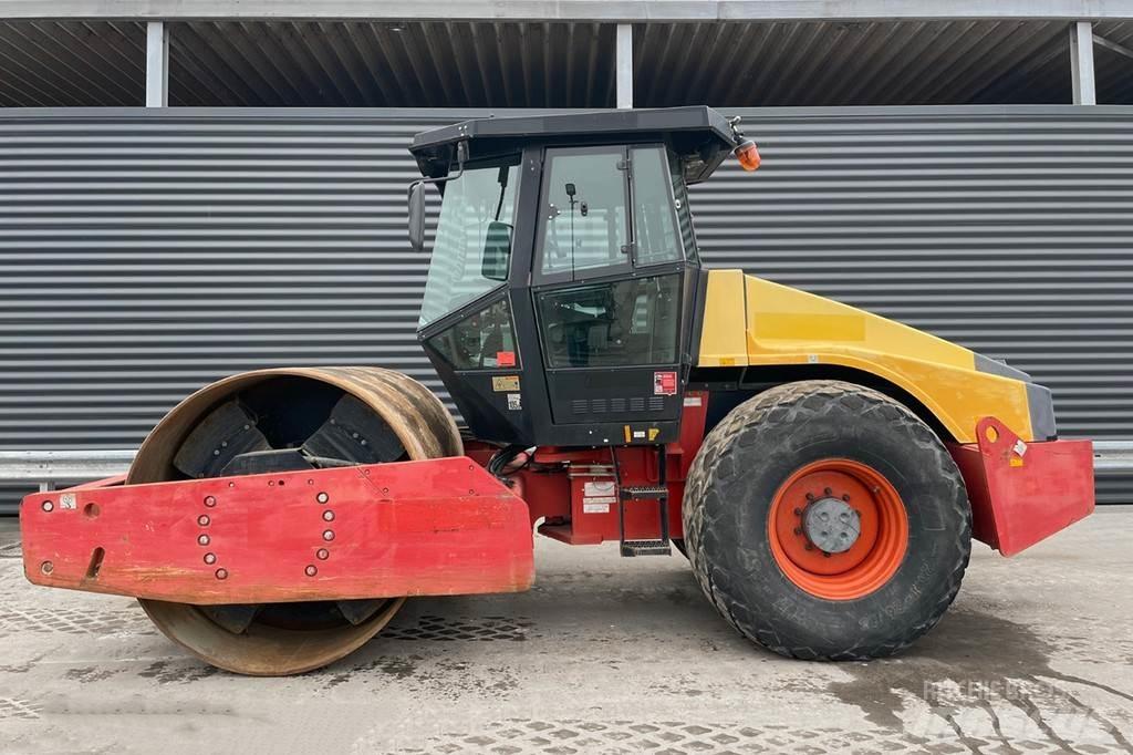 Dynapac CA302D Rouleaux monocylindre