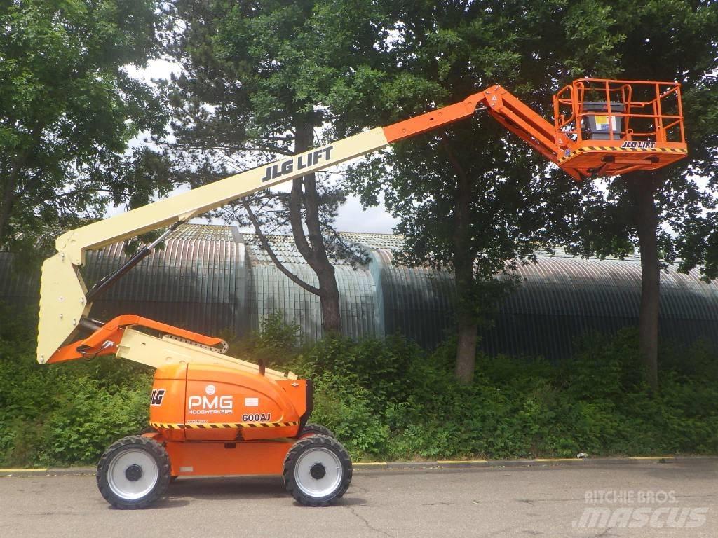 JLG 600AJ Nacelles articulées